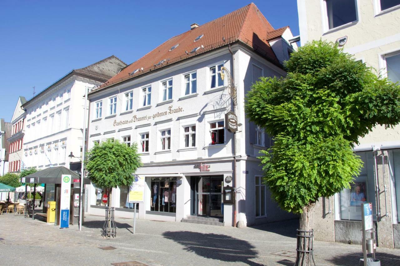 Hotel Goldene Traube Günzburg Dış mekan fotoğraf
